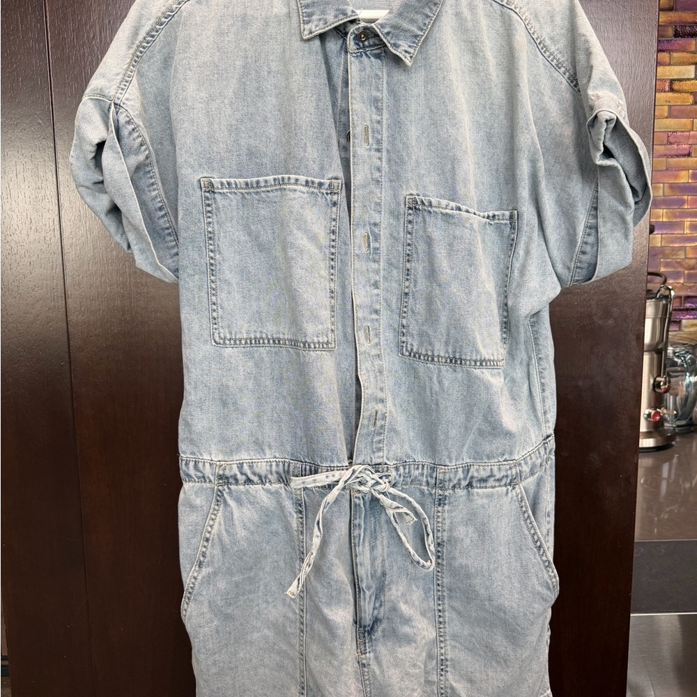 DAZE Denim Jumpsuit Romper (Shorts) Size L